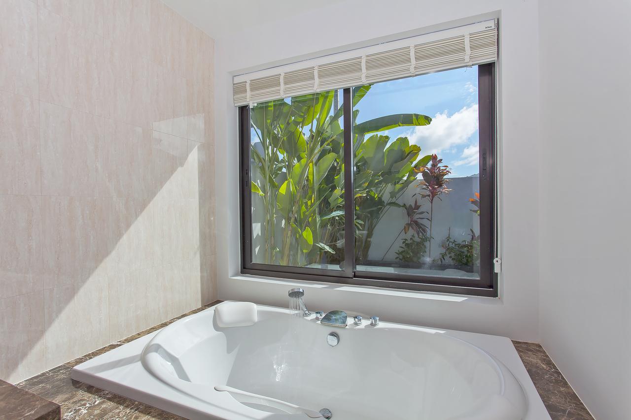 Natural Villa By Holiplanet Thalang Extérieur photo